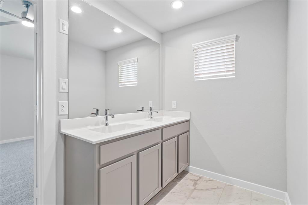 2635 Village Side Trail, Rosenberg, Texas image 10