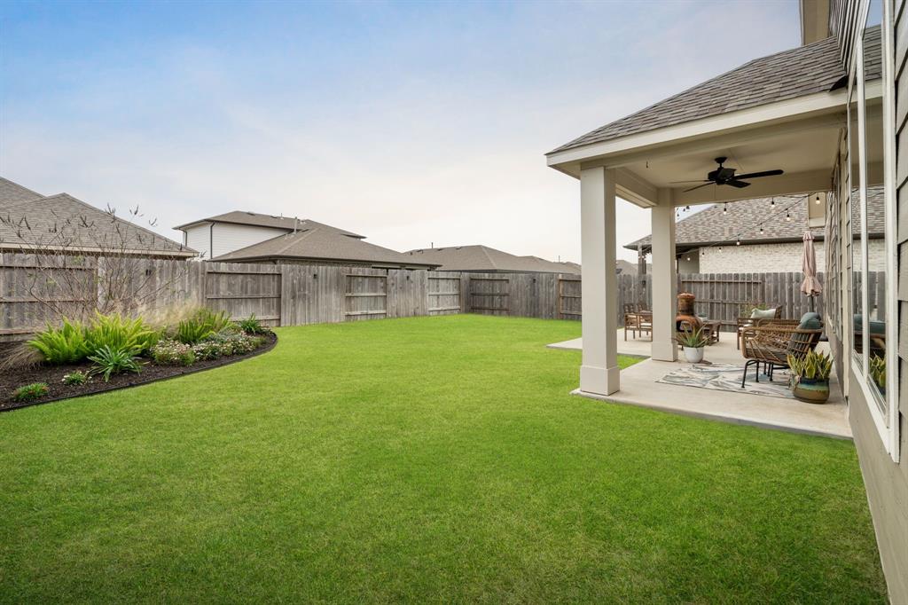 13409 Diamond Reef Lane, Texas City, Texas image 36