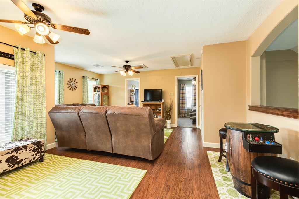 59 Sunrose Court, Lake Jackson, Texas image 21