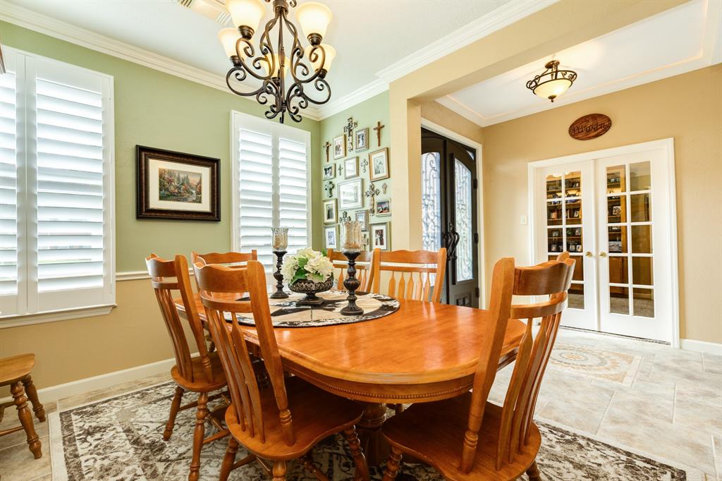 59 Sunrose Court, Lake Jackson, Texas image 13