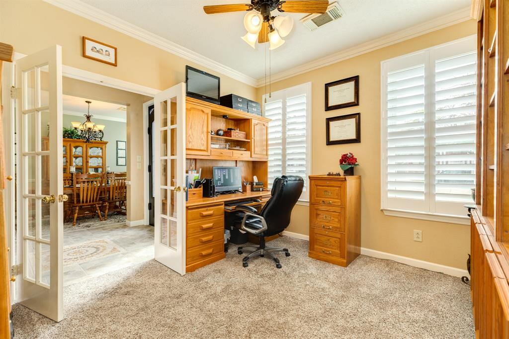 59 Sunrose Court, Lake Jackson, Texas image 14