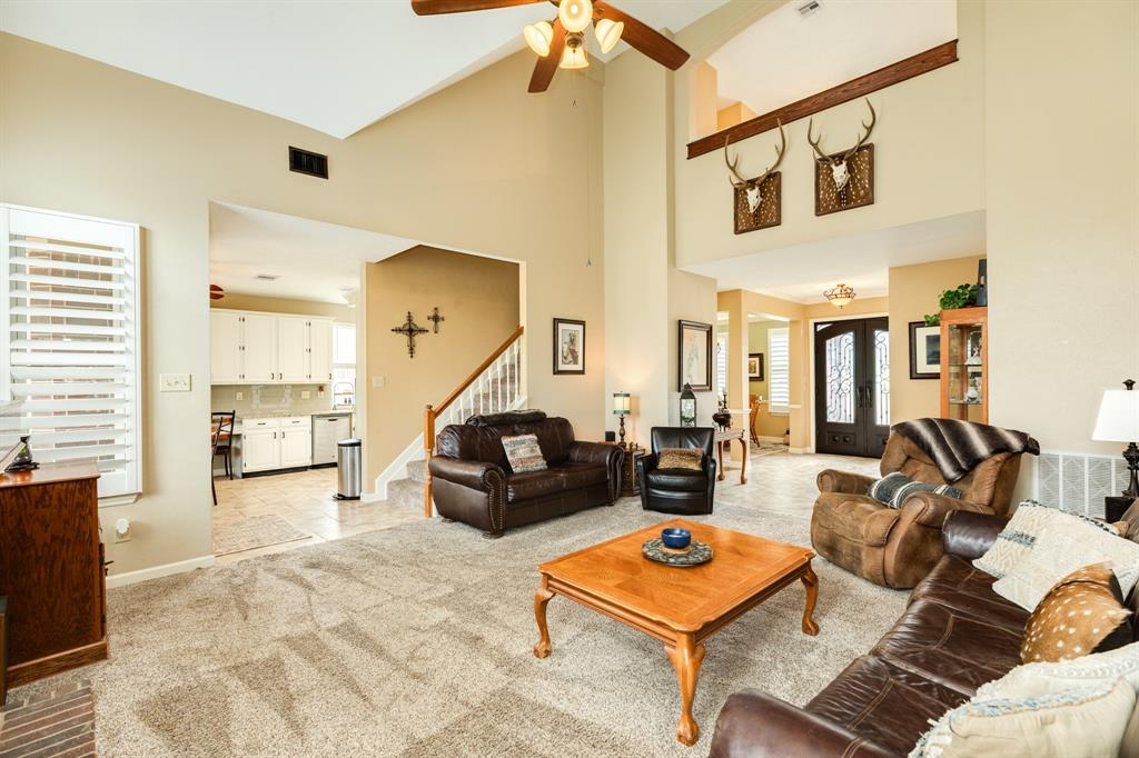 59 Sunrose Court, Lake Jackson, Texas image 8