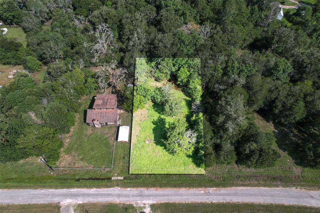 97 Oak Hill Drive, Huntsville, Texas image 2