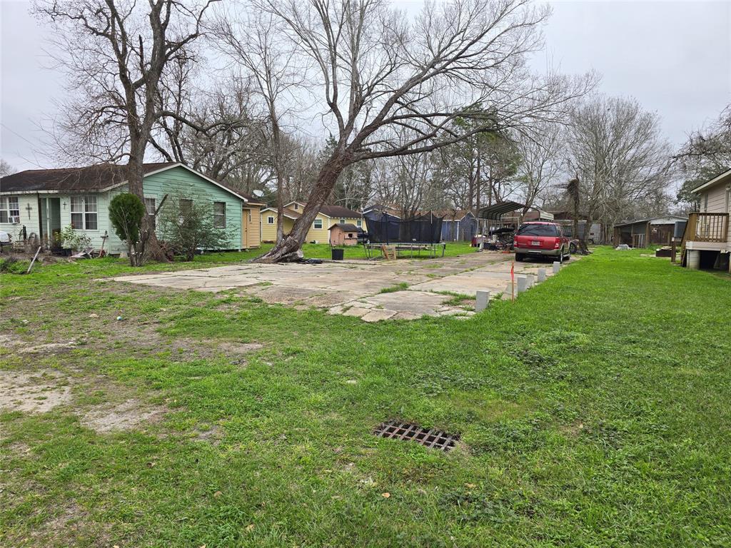 1413 Avenue A, Bay City, Texas image 2