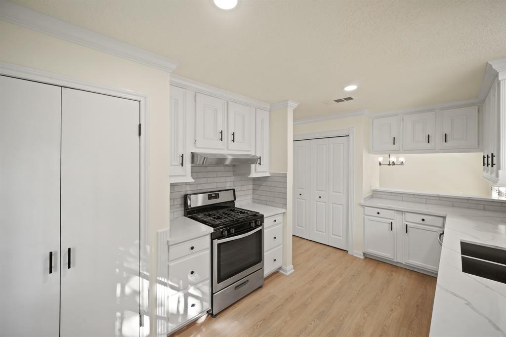 13510 Cedar Point Drive, Cypress, Texas image 14