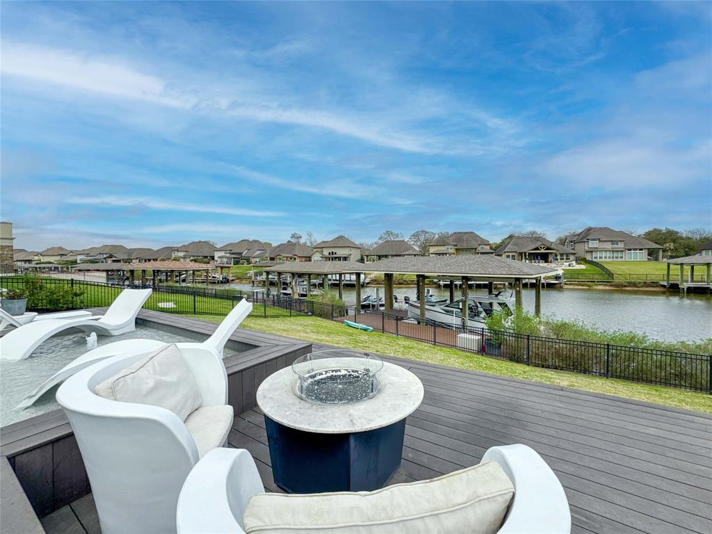 631 Appia Drive, Kemah, Texas image 32