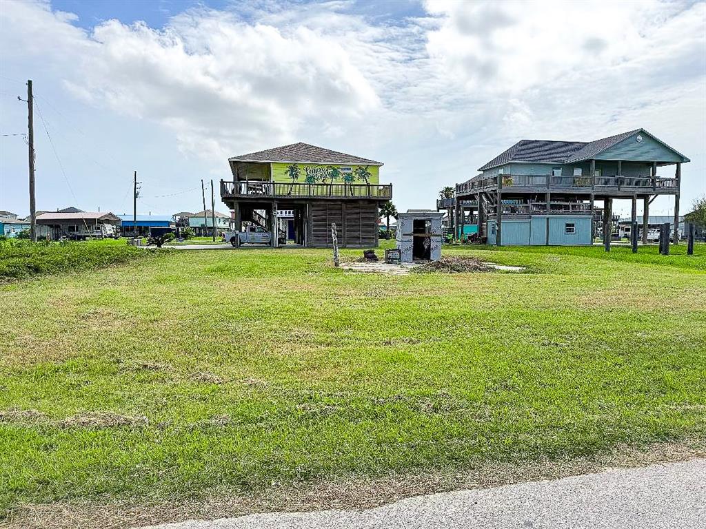 865 S Crystal Beach Road, Crystal Beach, Texas image 3