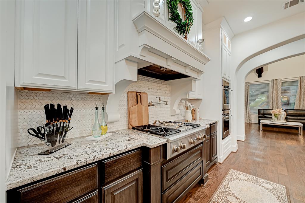 105 Checkerbloom Court, Montgomery, Texas image 23