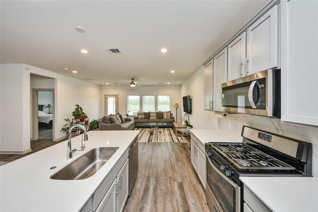 6811 Bradford Terrace Road, Richmond, Texas image 6