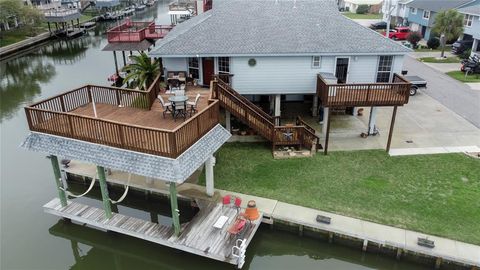 Single Family Residence in La Marque TX 16 Curlew Street 33.jpg