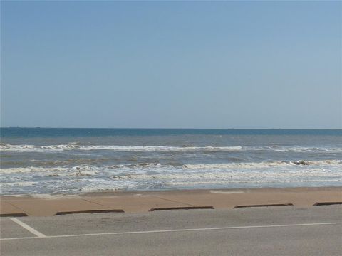 Photo of 215 Postoffice Street #802, Galveston, TX 77550 (MLS # 41781771)