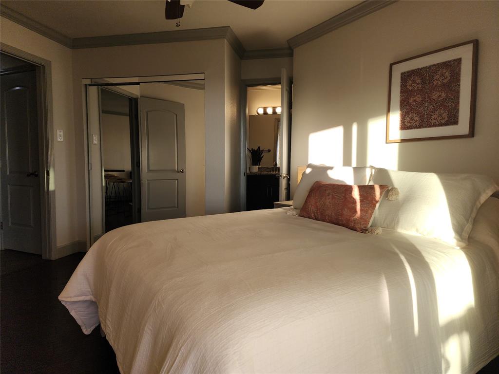 9520 Seawall Boulevard #323, Galveston, Texas image 11