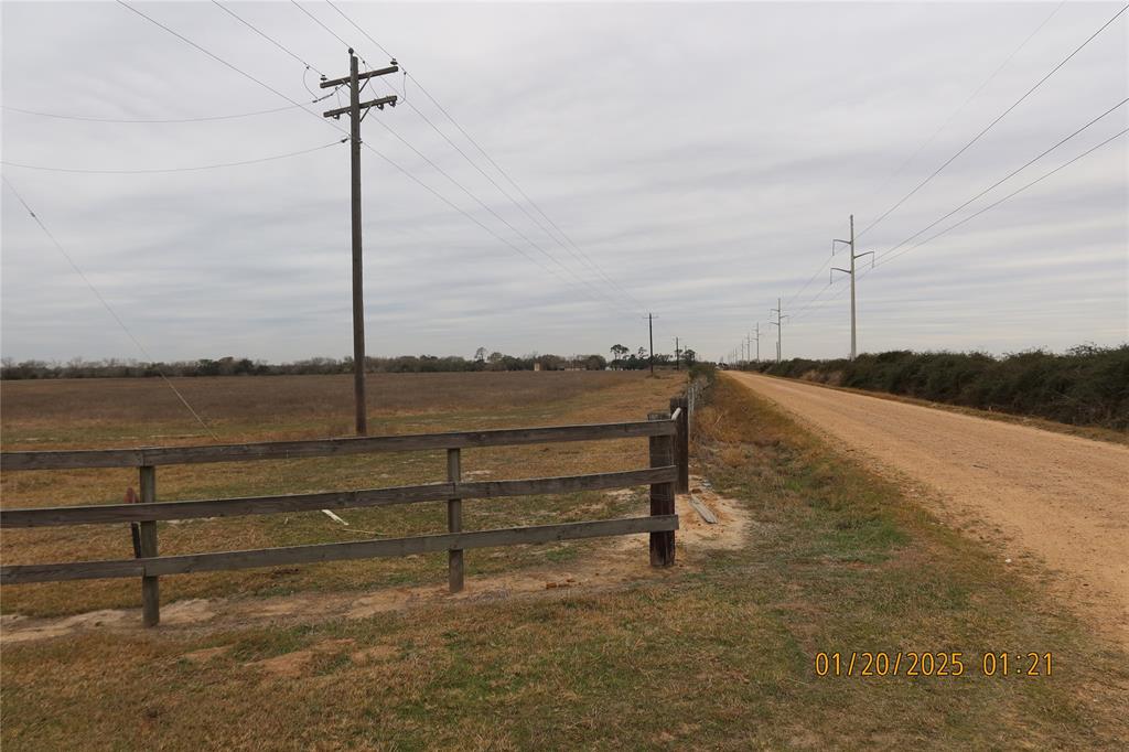 1576 County Road 121 Rd, Garwood, Texas image 2