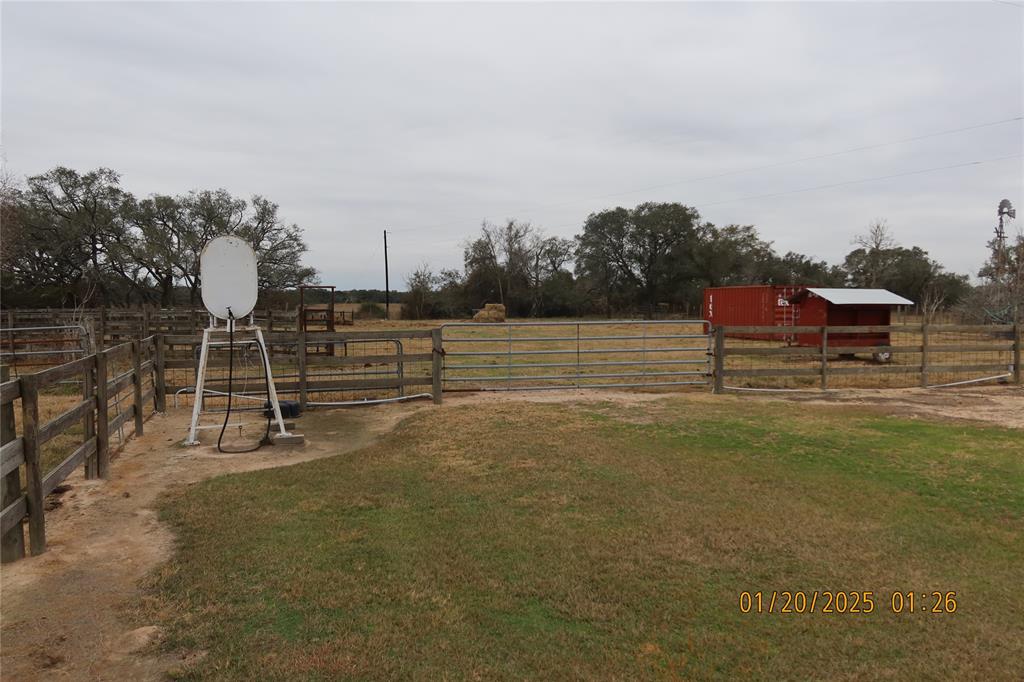 1576 County Road 121 Rd, Garwood, Texas image 7