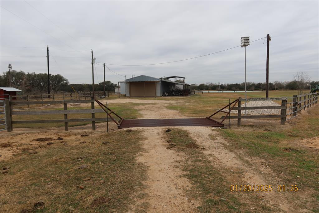 1576 County Road 121 Rd, Garwood, Texas image 6