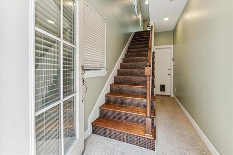 Townhouse in Houston TX 118 Mcgowen Street 2.jpg