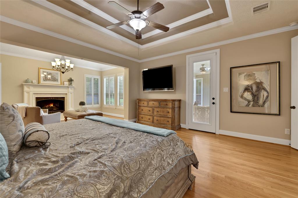 2814 S Cotswold Manor Drive, Kingwood, Texas image 15