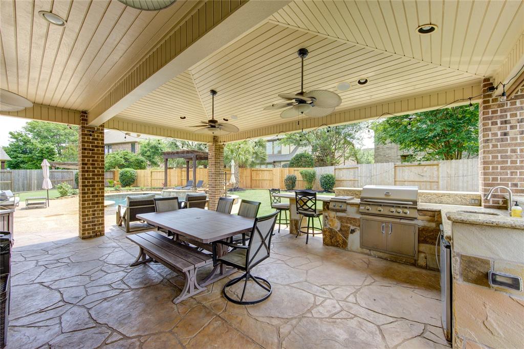 12310 Crest Haven Lane, Cypress, Texas image 2