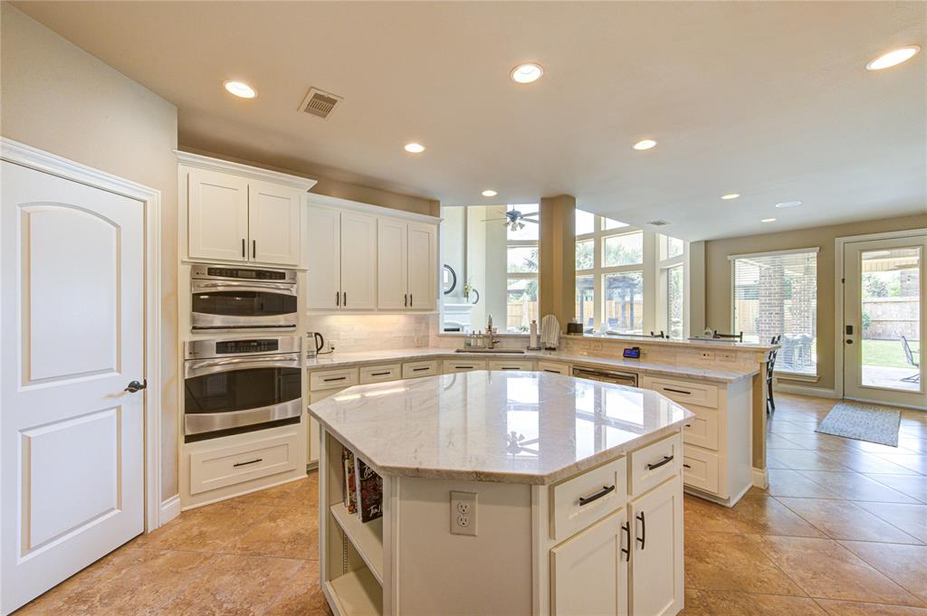 12310 Crest Haven Lane, Cypress, Texas image 6