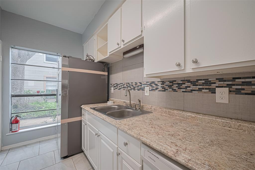 9707 Richmond Avenue #103, Houston, Texas image 18
