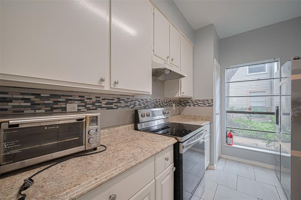 9707 Richmond Avenue #103, Houston, Texas image 17