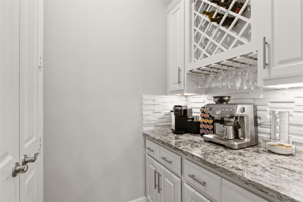 11810 Creekside Shore Cir Cir, Cypress, Texas image 18