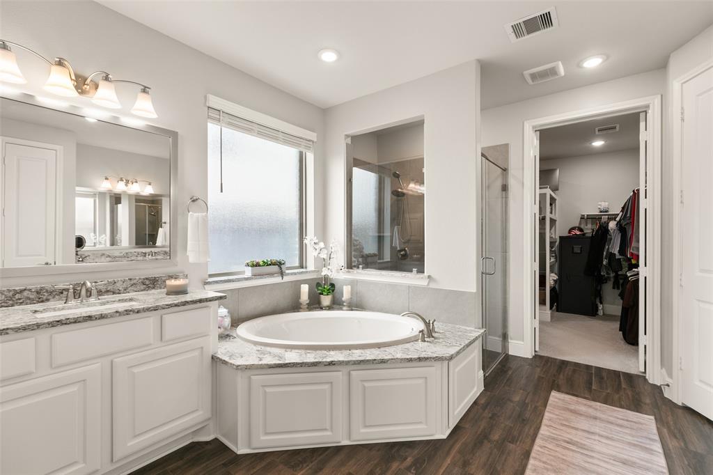 11810 Creekside Shore Cir Cir, Cypress, Texas image 25