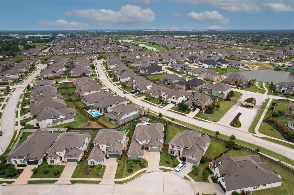 11810 Creekside Shore Cir Cir, Cypress, Texas image 48