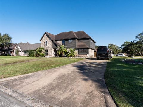 A home in League City