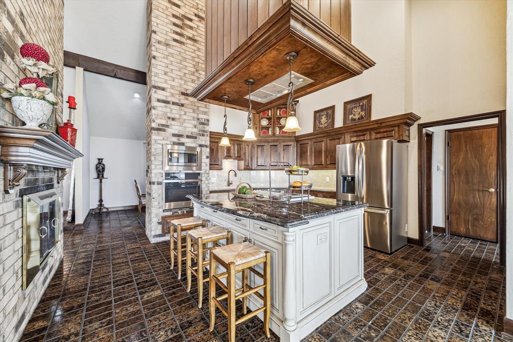 11212 Cedar Gully Road, Beach City, Texas image 10