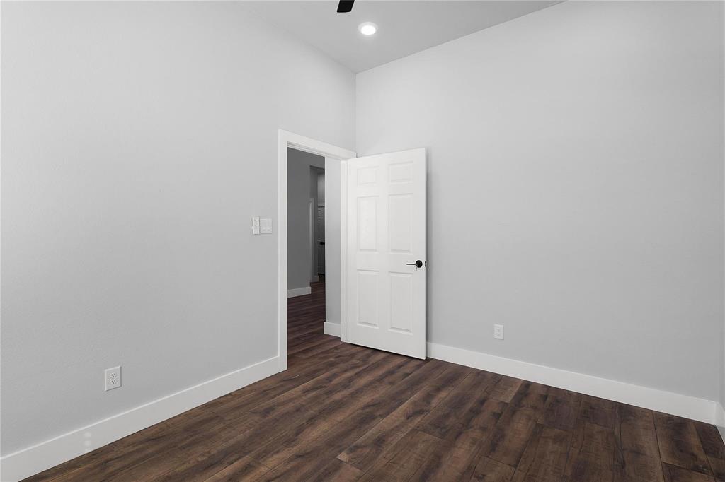 23826 Cow Oak Dr, Spring, Texas image 3