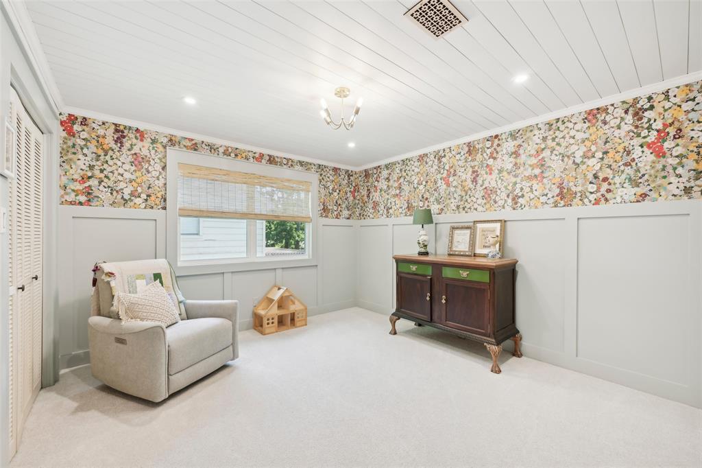11 Devonshire Drive, Conroe, Texas image 31