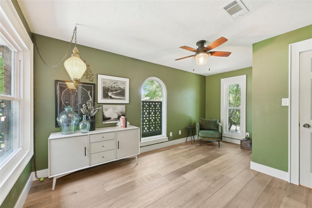 11 Devonshire Drive, Conroe, Texas image 22