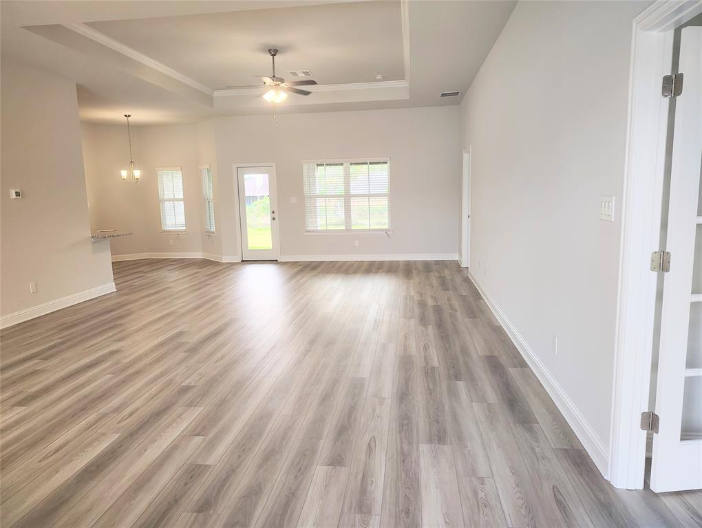 2 Gemstone Court, Angleton, Texas image 3