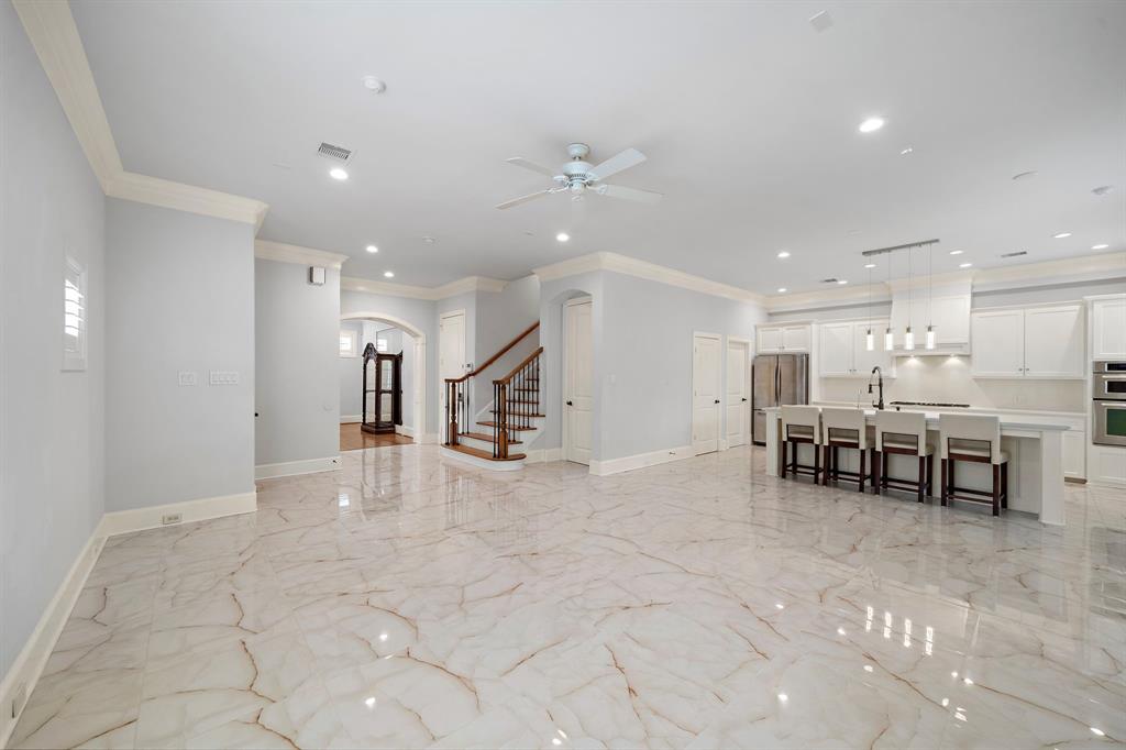 2217 W Nantucket Drive #A, Houston, Texas image 7