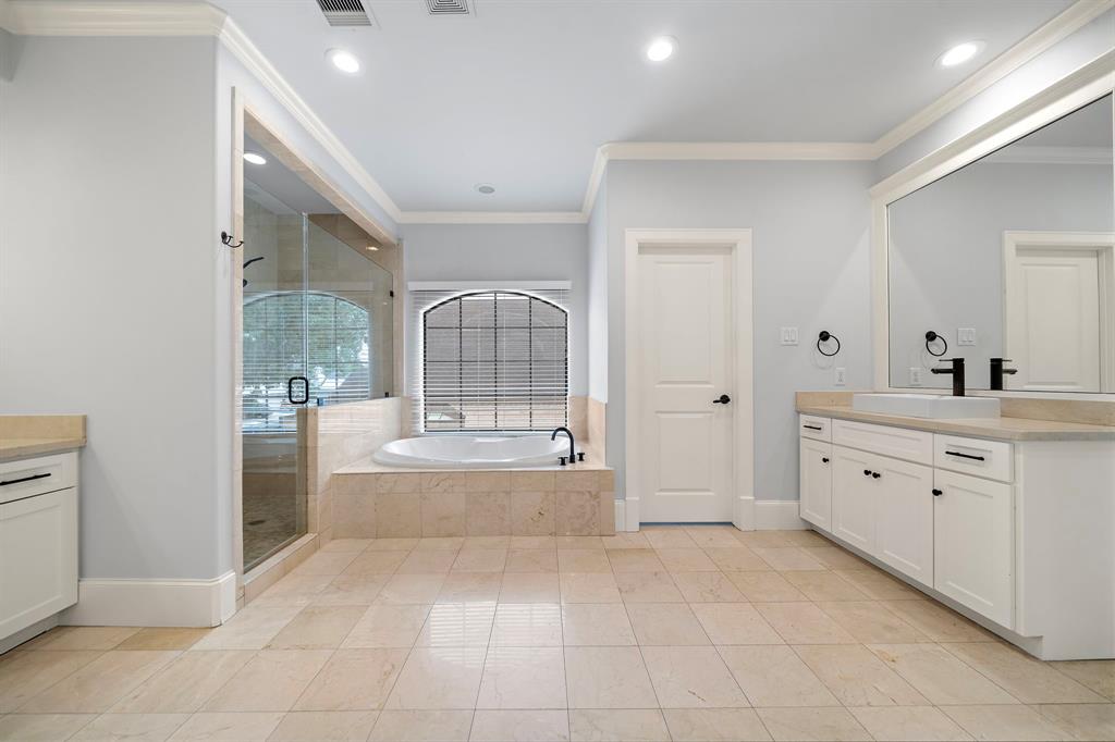 2217 W Nantucket Drive #A, Houston, Texas image 21