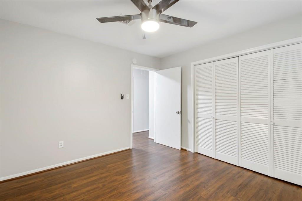 2102 Silver Moon Trail, Crosby, Texas image 12