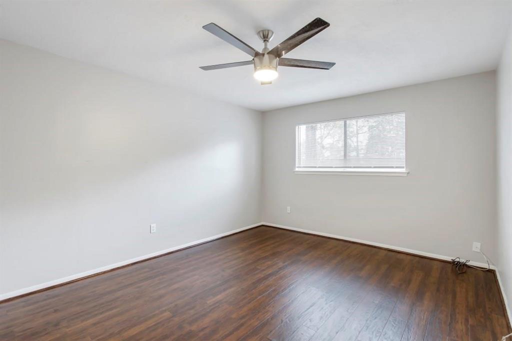 2102 Silver Moon Trail, Crosby, Texas image 19