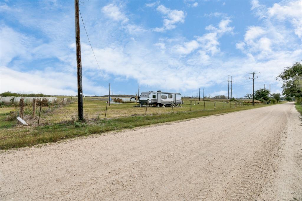 1185 River Plant Road, Eagle Lake, Texas image 4