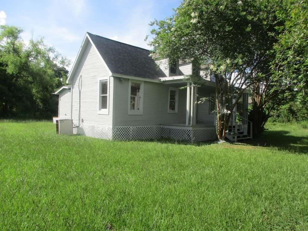 110 Spencer Street, Brazoria, Texas image 2