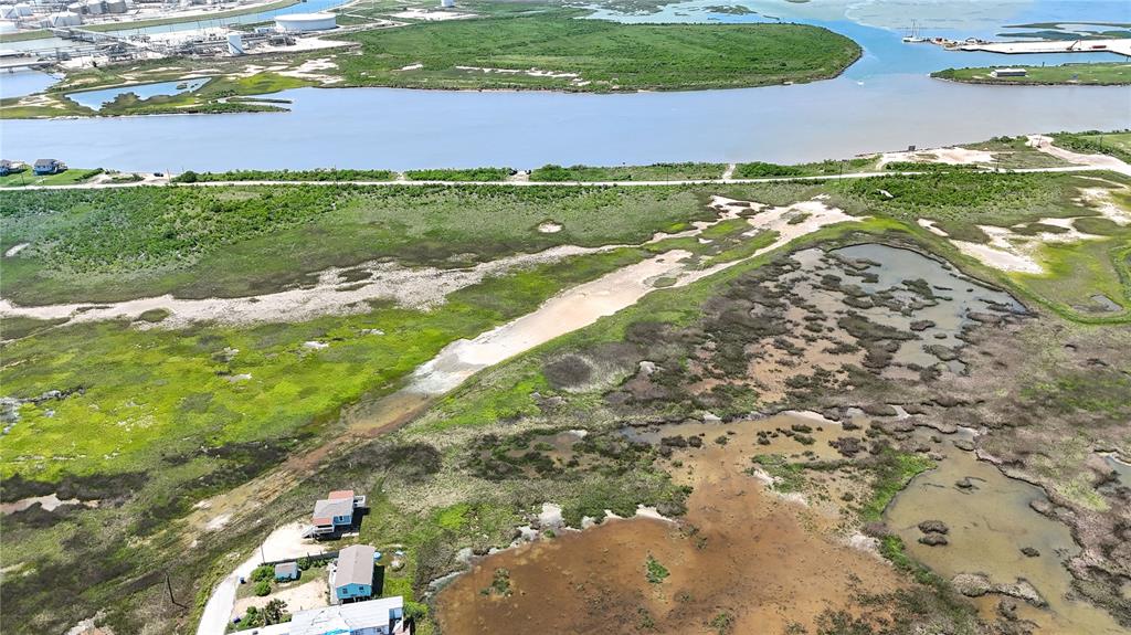 000 Canal Drive, Freeport, Texas image 6