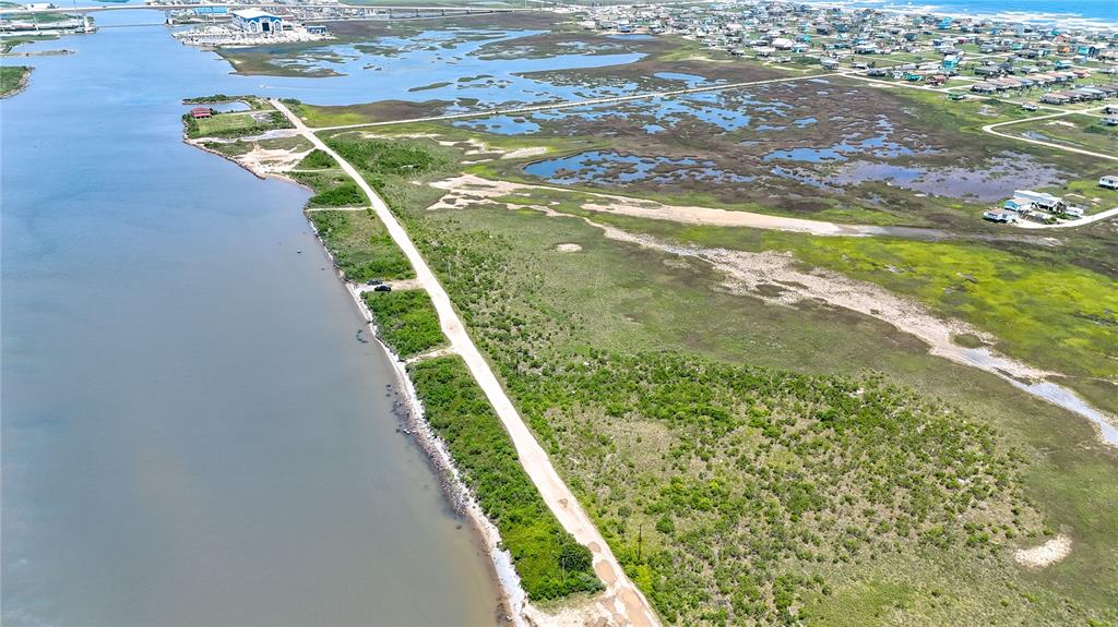 000 Canal Drive, Freeport, Texas image 3