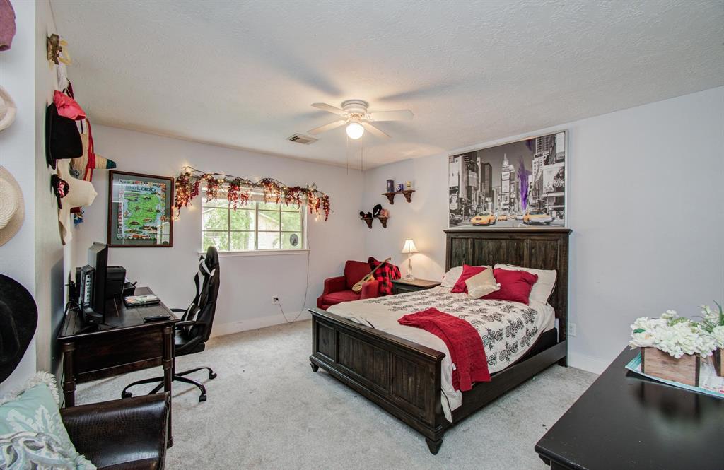 18422 Hollow Oaks Circle, Porter, Texas image 23