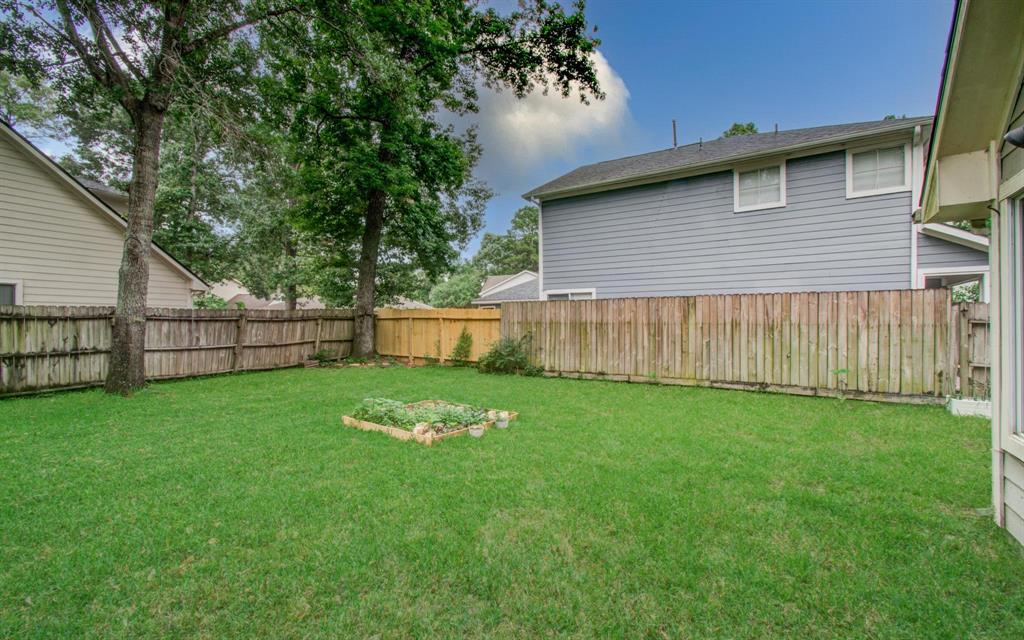 18422 Hollow Oaks Circle, Porter, Texas image 30