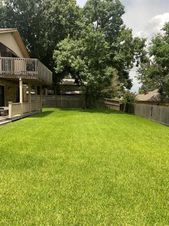9948 Twin Shores Drive, Willis, Texas image 17