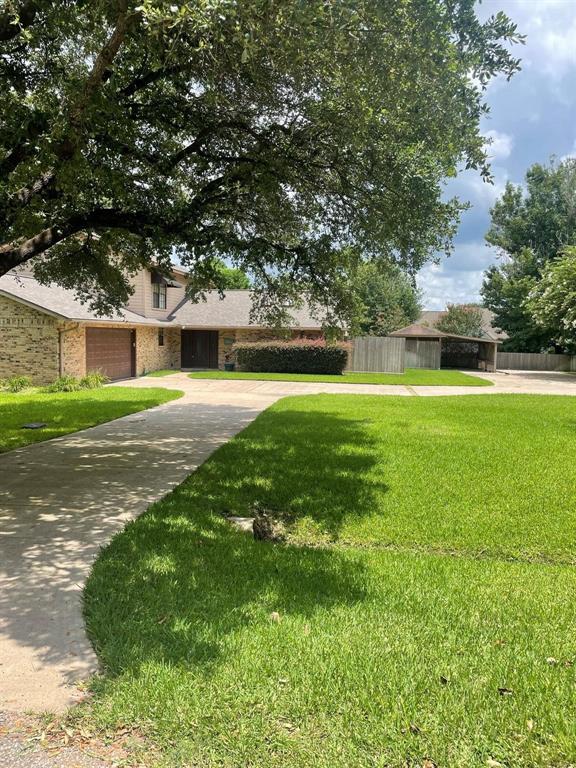 9948 Twin Shores Drive, Willis, Texas image 18