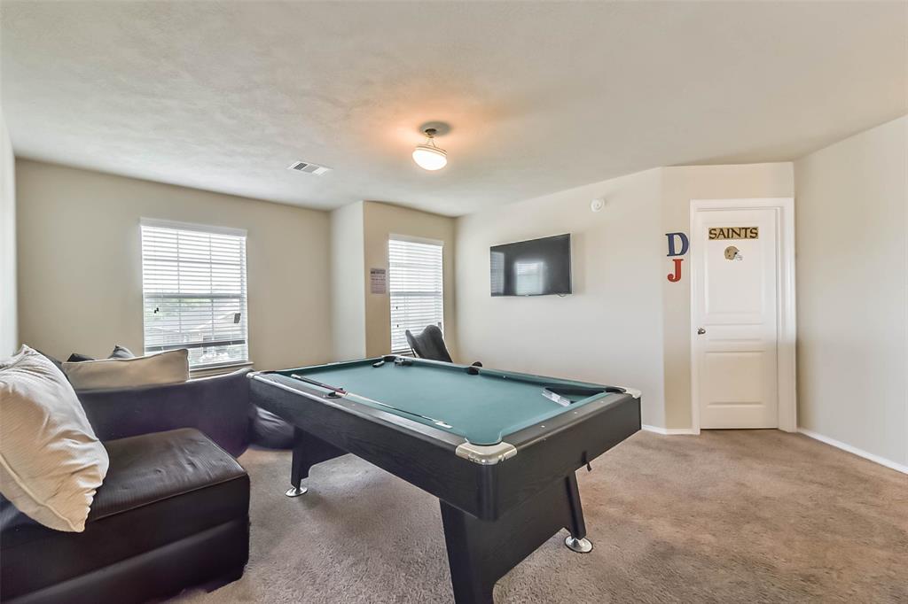 212 Hawks View Drive, La Marque, Texas image 17