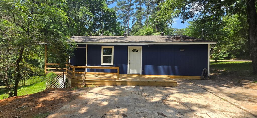 110 Hidden Circle, Coldspring, Texas image 1