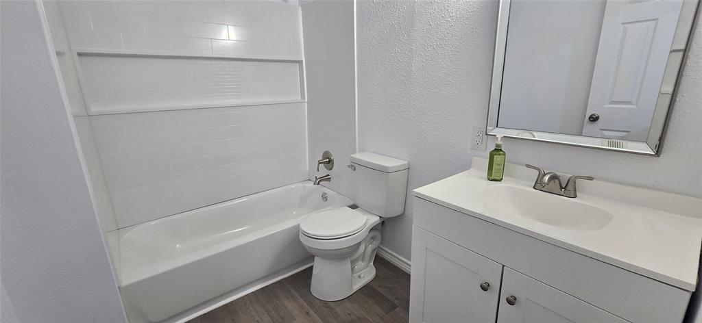 110 Hidden Circle, Coldspring, Texas image 12