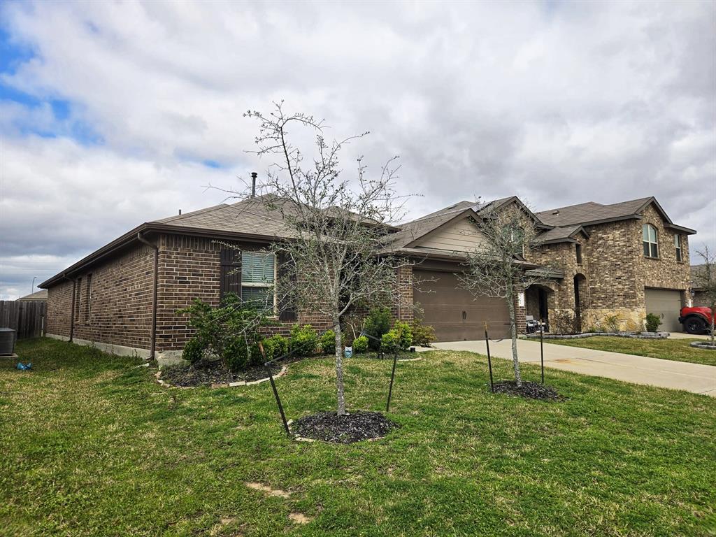 3310 Sumac Drive, Katy, Texas image 2